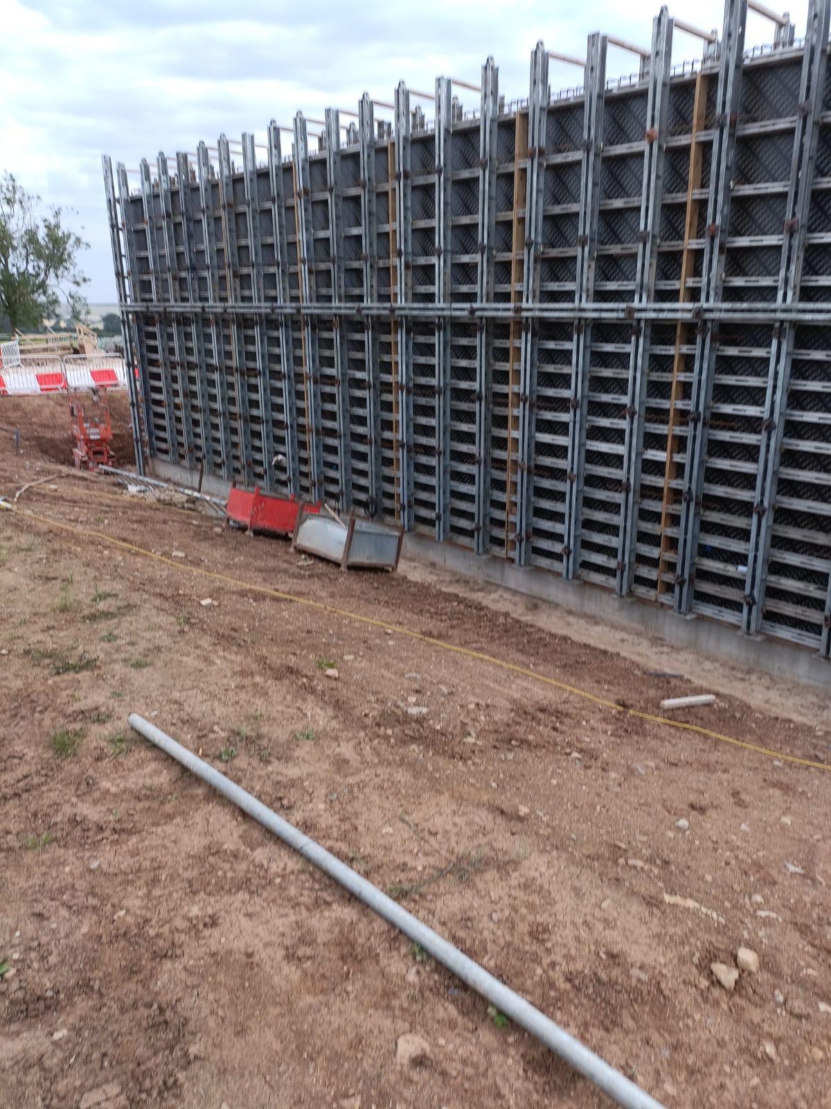 8d01b3bb-4c81-4f0e-a029-f75e3ab84a66