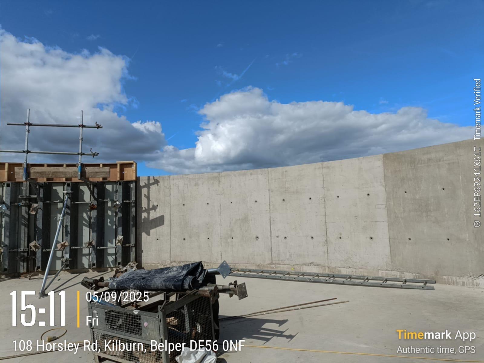 e8f790ec-4ec7-4784-b60f-ccf793acae47